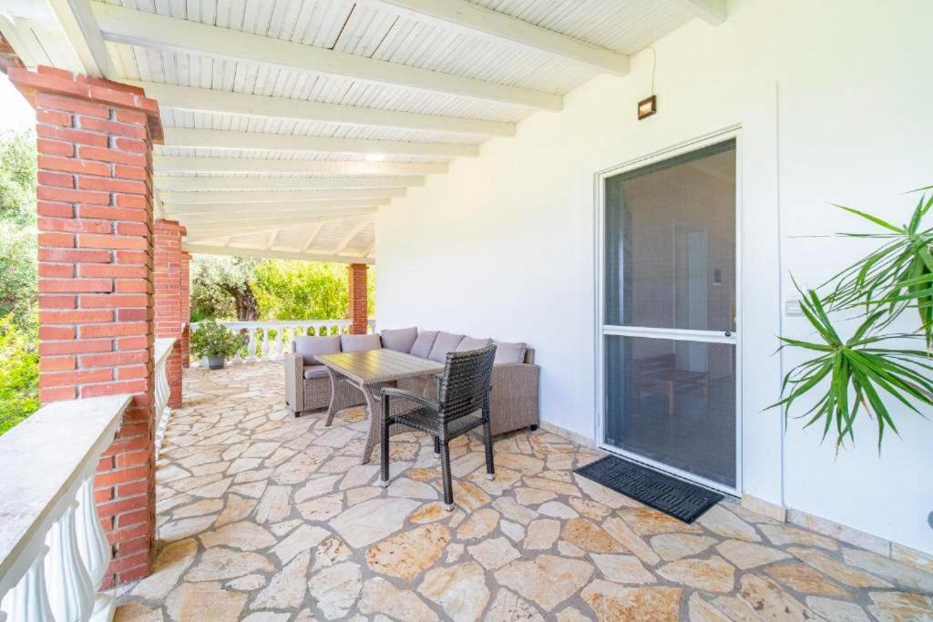 Villa Olive Grove And Sea View Agios Spyridon  المظهر الخارجي الصورة